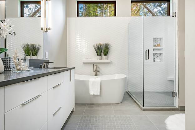 Professional clean white bathroom for mold prevention in humid Denton springs